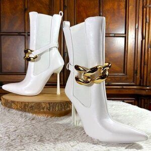 Azalea Wang White Faux Leather Gold Chain Sculpted Heel Pointed Toe Bootie